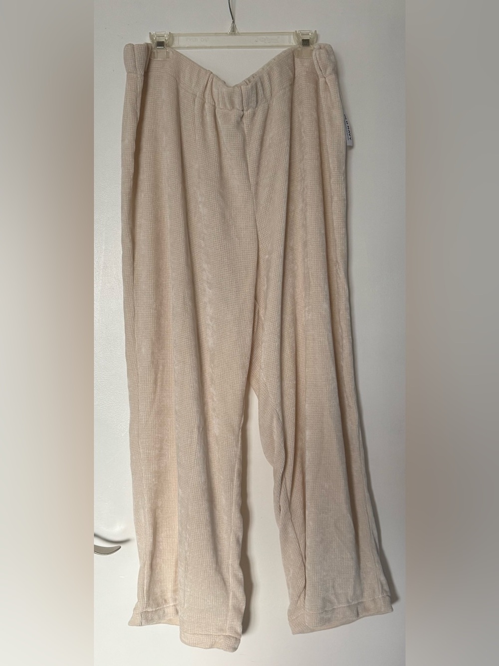 Women’s Old Navy Chenille Lounge Pant Cream